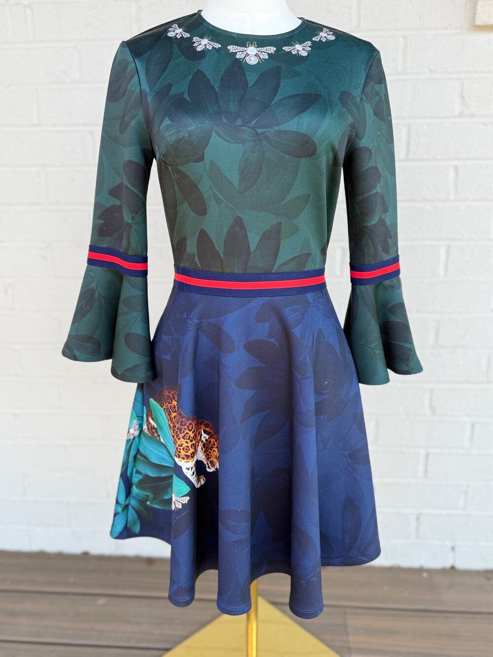 Ted Baker London Emileen Houdini Skater Dress Floral Cheetah Bell Sleeve Sz 4